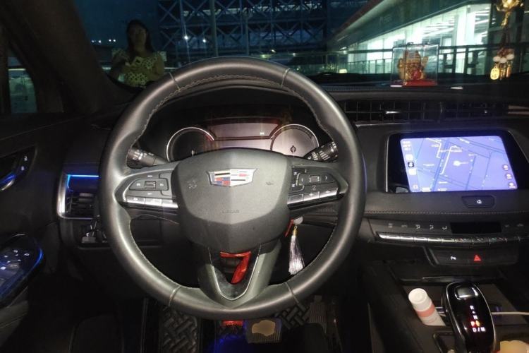 Used Cadillac XT4 2022 28T Two-Wheel Drive Fashion Edition Steering Wheel
