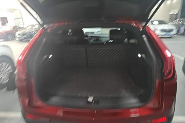 Used Cadillac XT4 2022 28T Two-Wheel Drive Fashion Edition Trunk