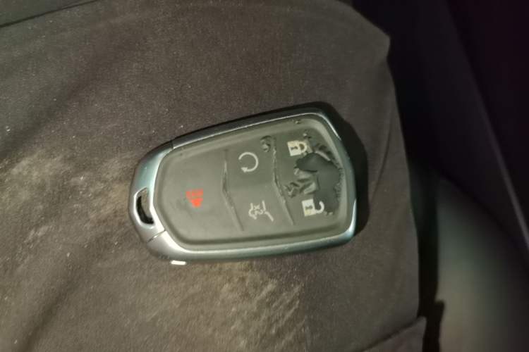 Used Cadillac XT4 2022 28T Four-Wheel Drive Platinum Edition Vehicle Key