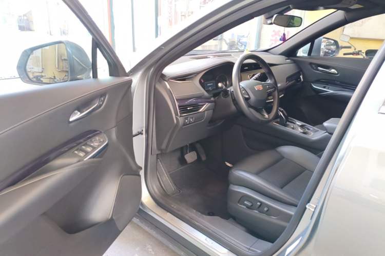 Used Cadillac XT4 2022 28T Two-Wheel Drive Fashion Edition Driver Seat
