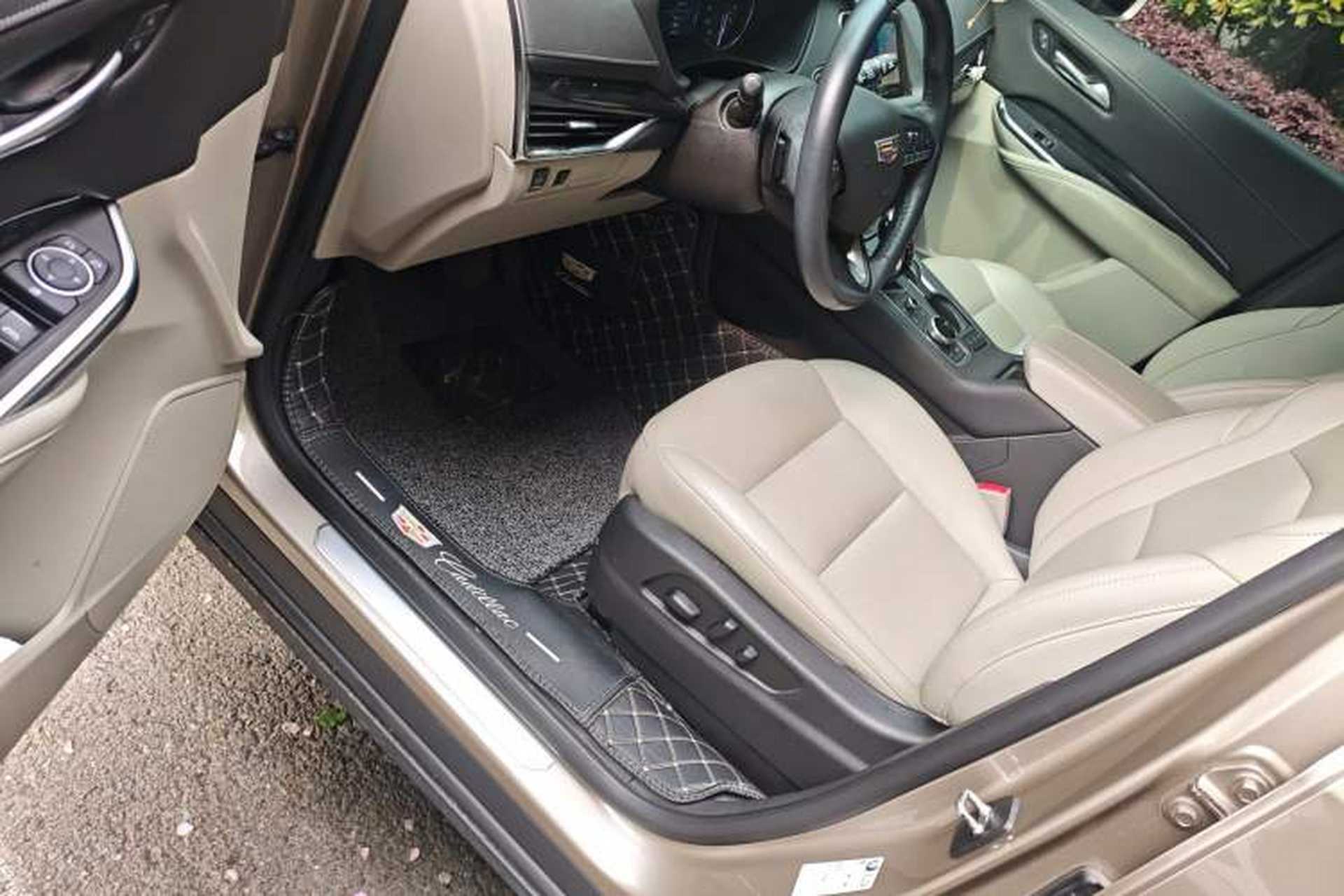 Used Cadillac XT4 2022 28T Two-Wheel-Drive Luxury Version Driver Seat