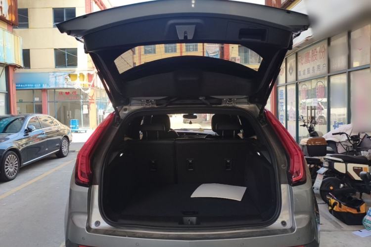 Used Cadillac XT4 2022 28T Two-Wheel Drive Fashion Edition Trunk