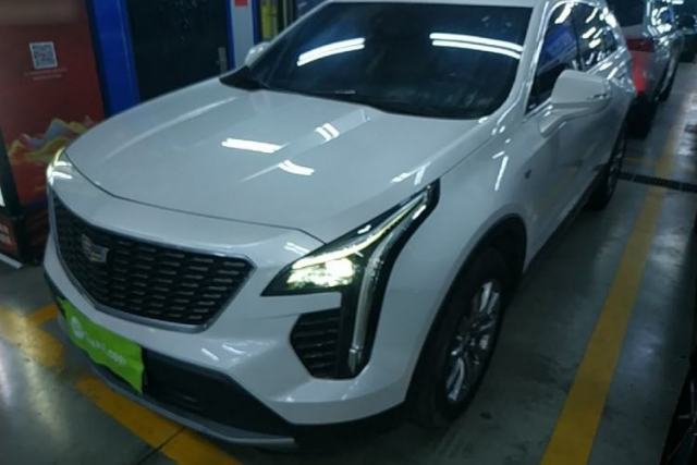 Used Cadillac XT4 2022 28T Two-Wheel-Drive Luxury Version