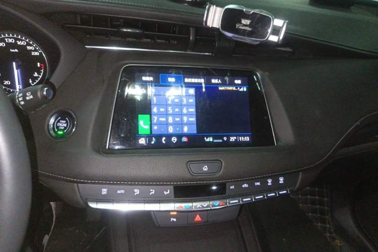 Used Cadillac XT4 2022 28T Two-Wheel Drive Fashion Edition Audio And AC Panel