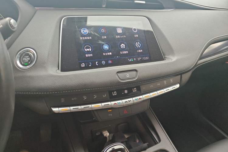 Used Cadillac XT4 2022 28T Two-Wheel Drive Fashion Edition Audio And AC Panel