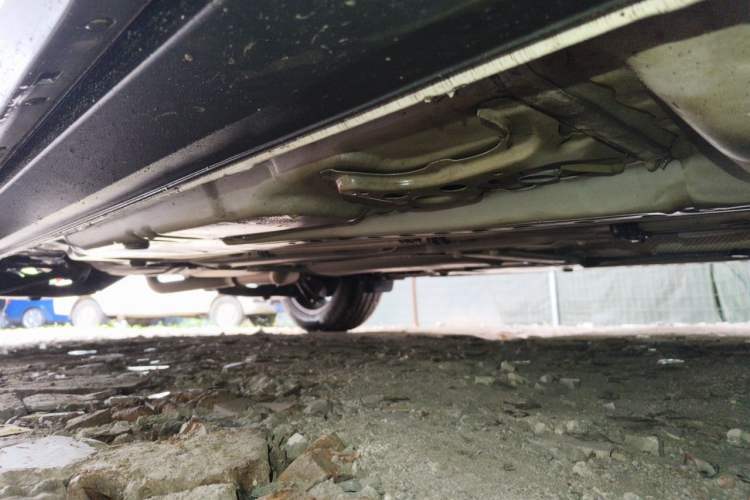 Used Cadillac XT4 2022 28T Two-Wheel Drive Prestige Version Chassis Front Right