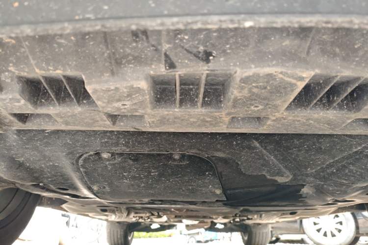 Used Cadillac XT4 2022 28T Two-Wheel-Drive Luxury Version Chassis Front