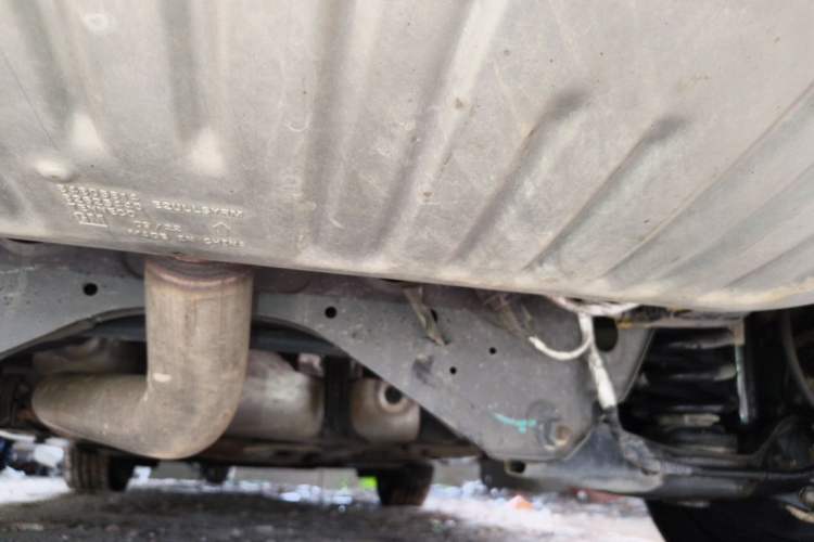 Used Cadillac XT4 2022 28T Two-Wheel Drive Prestige Version Chassis Rear