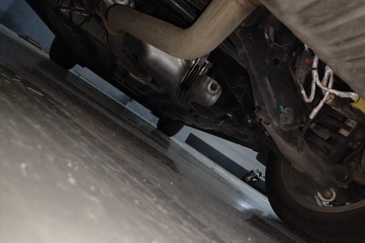 Used Cadillac XT4 2022 28T Two-Wheel Drive Fashion Edition Chassis Rear