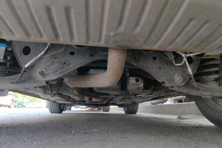 Used Cadillac XT4 2022 28T Two-Wheel Drive Fashion Edition Chassis Rear
