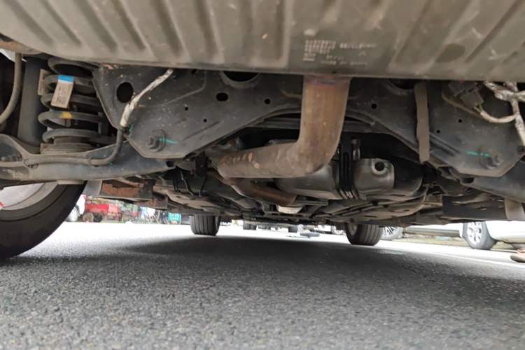 Used Cadillac XT4 2022 28T Two-Wheel Drive Fashion Edition Chassis Rear