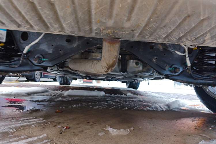 Used Cadillac XT4 2022 28T Two-Wheel Drive Fashion Edition Chassis Rear