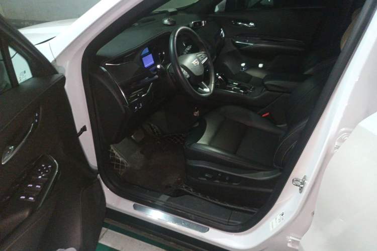 Used Cadillac XT4 2022 28T Two-Wheel Drive Fashion Edition Driver Seat