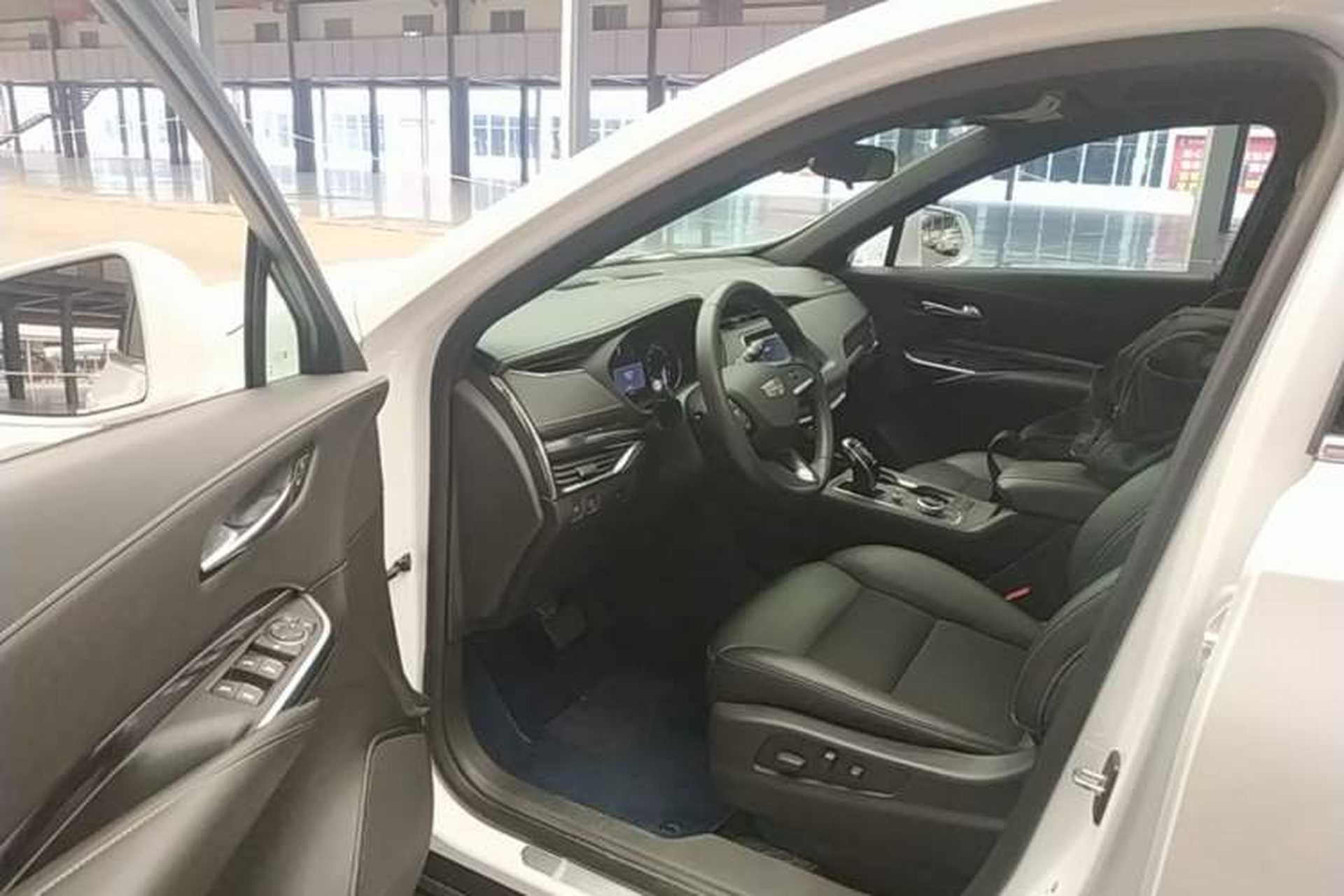 Used Cadillac XT4 2022 28T Two-Wheel Drive Fashion Edition Driver Seat