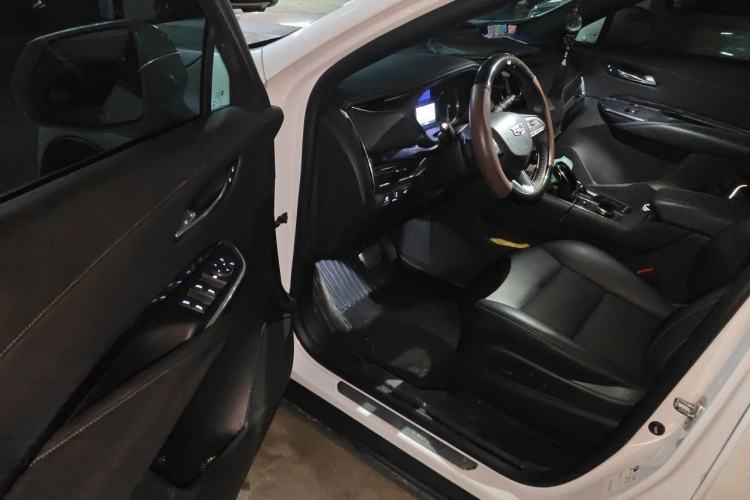 Used Cadillac XT4 2022 28T Two-Wheel Drive Fashion Edition Driver Seat