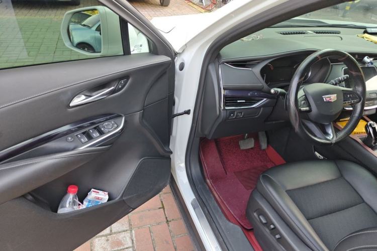 Used Cadillac XT4 2022 28T Two-Wheel Drive Fashion Edition Driver Seat