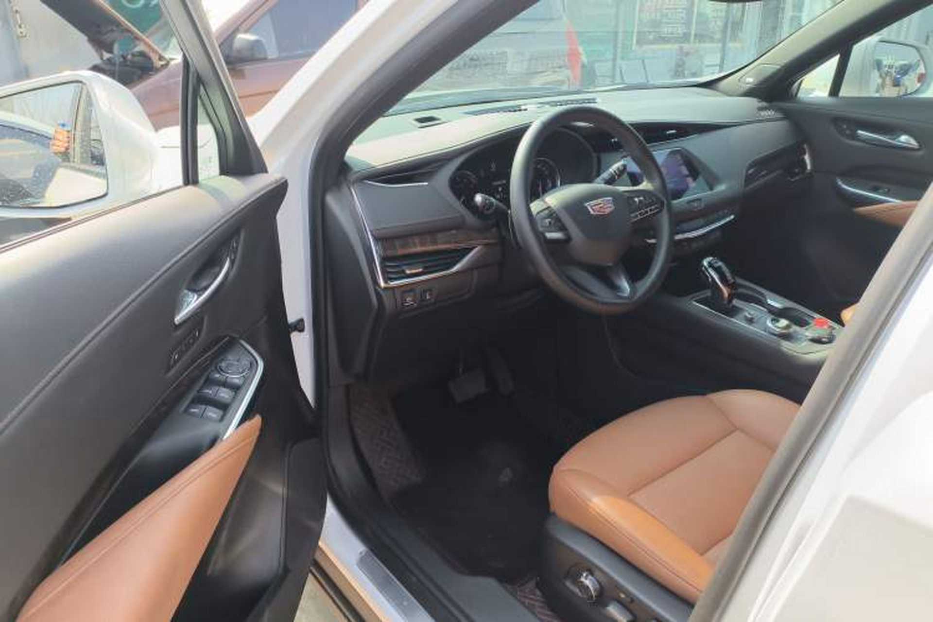 Used Cadillac XT4 2022 28T Two-Wheel Drive Prestige Version Driver Seat