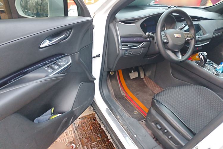 Used Cadillac XT4 2022 28T Two-Wheel Drive Fashion Edition Driver Seat