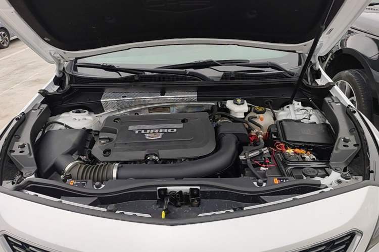 Used Cadillac XT4 2022 28T Two-Wheel Drive Fashion Edition Engine Bay