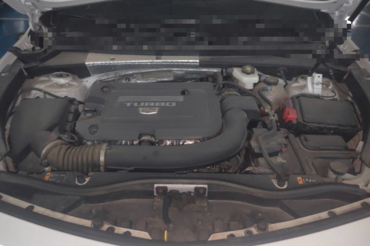 Used Cadillac XT4 2022 28T Two-Wheel-Drive Luxury Version Engine Bay