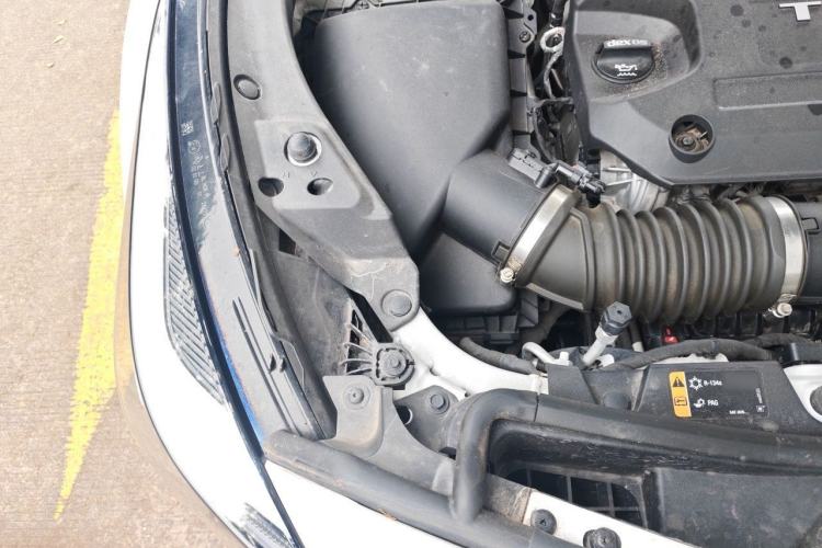 Used Cadillac XT4 2022 28T Two-Wheel Drive Fashion Edition Engine Bay Right