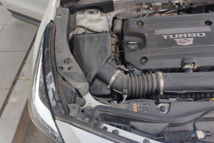 Used Cadillac XT4 2022 28T Two-Wheel Drive Fashion Edition Engine Bay Right