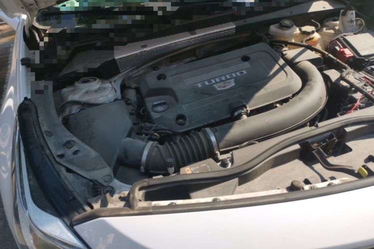 Used Cadillac XT4 2022 28T Two-Wheel Drive Fashion Edition Engine Bay Right