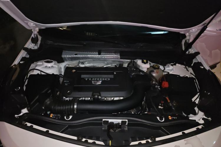 Used Cadillac XT4 2022 28T Two-Wheel Drive Fashion Edition Engine Bay