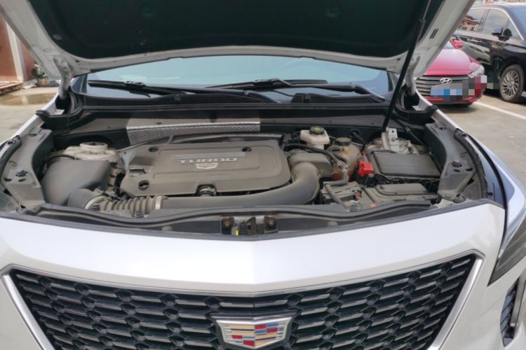 Used Cadillac XT4 2022 28T Two-Wheel Drive Fashion Edition Engine Bay