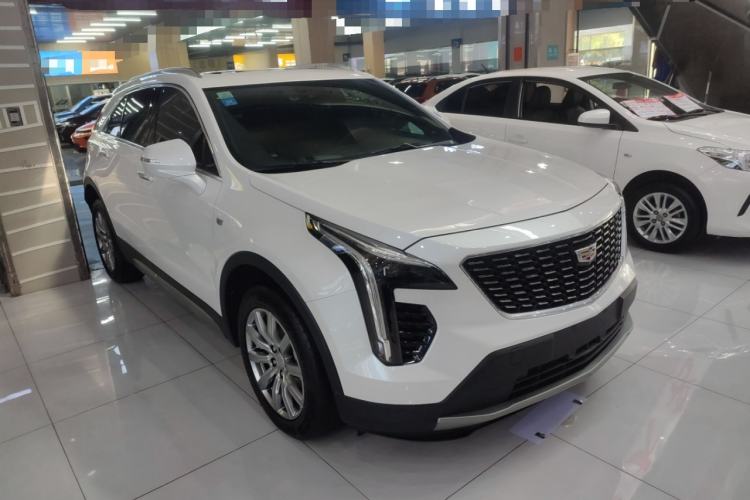 Used Cadillac XT4 2022 28T Two-Wheel-Drive Luxury Version Exterior 1