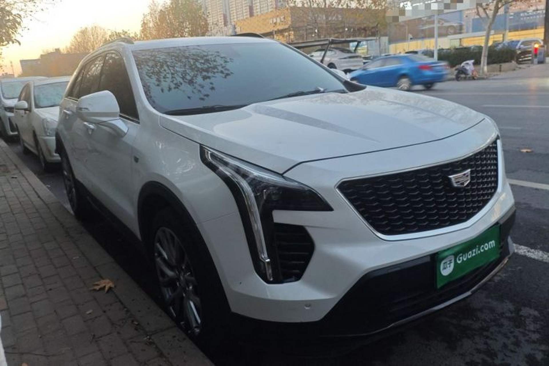 Used Cadillac XT4 2022 28T Four-Wheel Drive Platinum Edition Exterior 2
