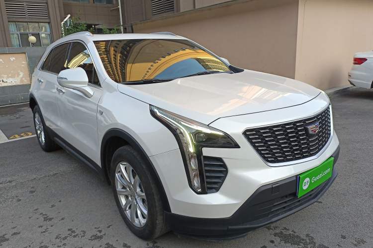 Used Cadillac XT4 2022 28T Two-Wheel Drive Fashion Edition Exterior 2
