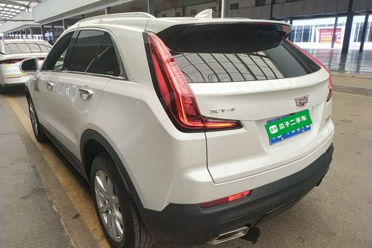 Used Cadillac XT4 2022 28T Two-Wheel Drive Fashion Edition Exterior 2