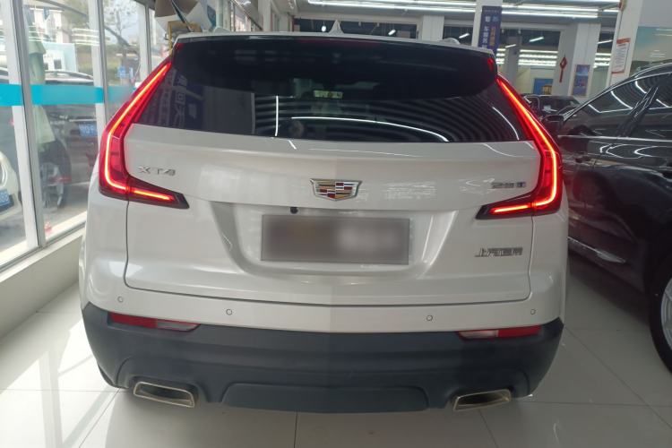 Used Cadillac XT4 2022 28T Two-Wheel Drive Fashion Edition Exterior 4