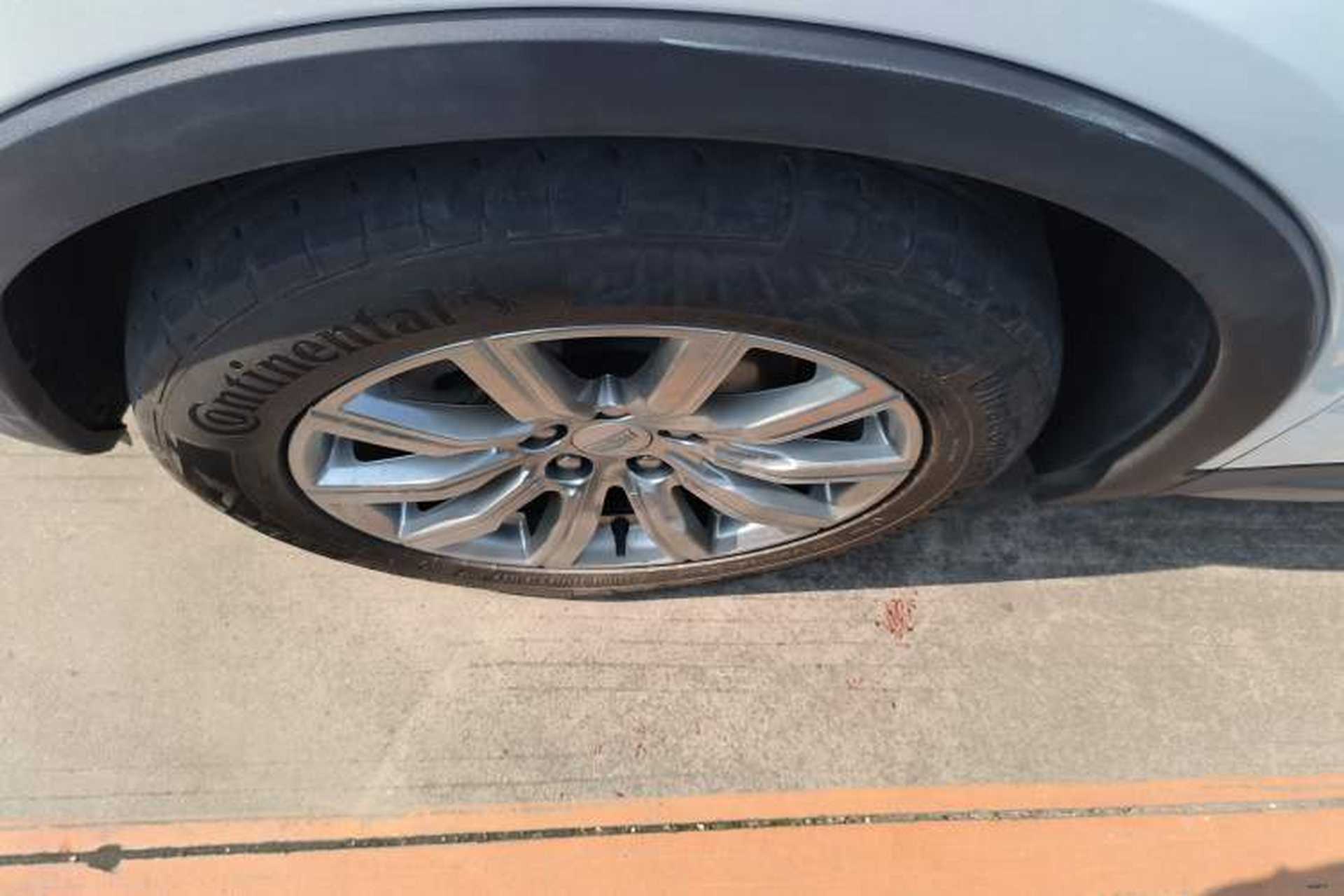 Used Cadillac XT4 2022 28T Two-Wheel Drive Prestige Version Exterior 4