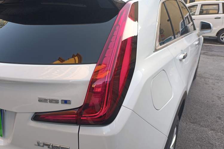 Used Cadillac XT4 2022 28T Two-Wheel Drive Fashion Edition Exterior 6
