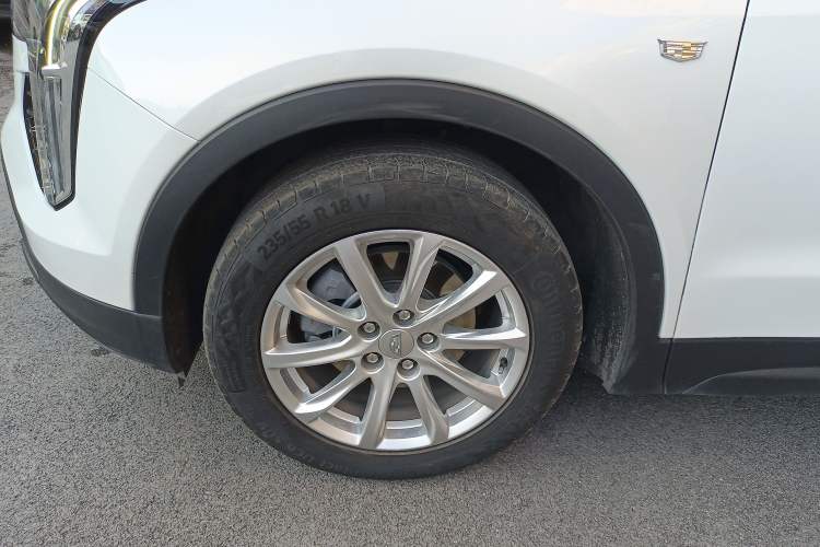 Used Cadillac XT4 2022 28T Two-Wheel Drive Fashion Edition Exterior 7