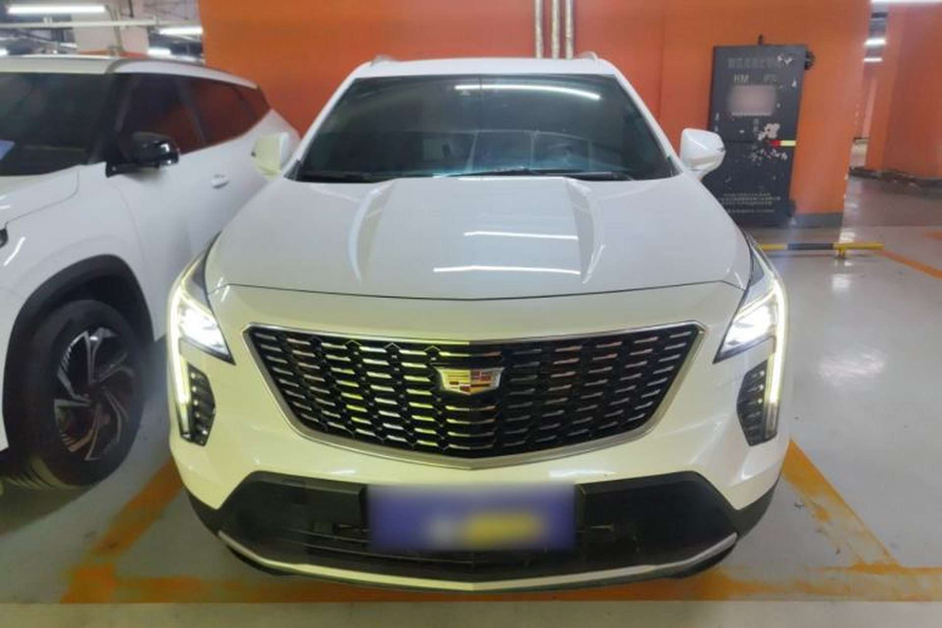 Used Cadillac XT4 2022 28T Two-Wheel Drive Prestige Version Front