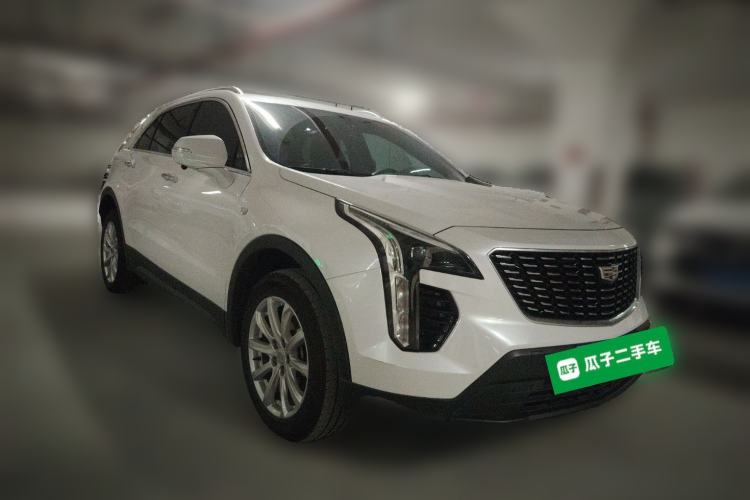 Used Cadillac XT4 2022 28T Two-Wheel Drive Fashion Edition Front Right 45 Deg