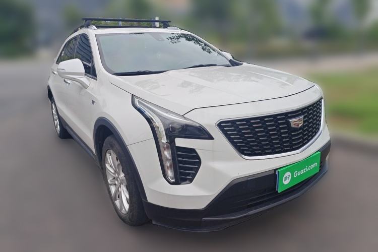 Used Cadillac XT4 2022 28T Two-Wheel Drive Fashion Edition Front Right 45 Deg