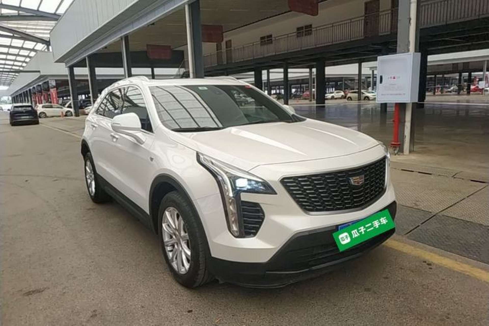 Used Cadillac XT4 2022 28T Two-Wheel Drive Fashion Edition Front Right 45 Deg