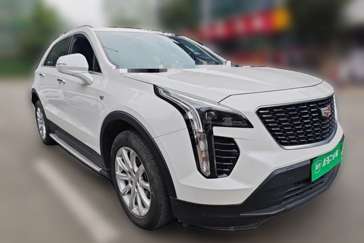 Used Cadillac XT4 2022 28T Two-Wheel Drive Fashion Edition Front Right 45 Deg