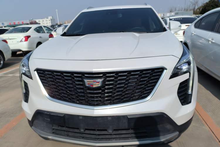 Used Cadillac XT4 2022 28T Two-Wheel Drive Prestige Version Front
