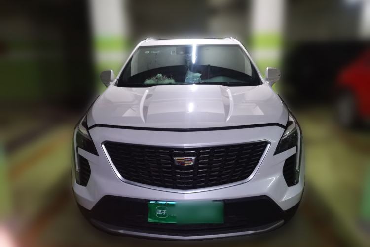 Used Cadillac XT4 2022 28T Two-Wheel-Drive Luxury Version Front