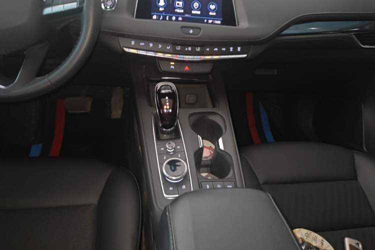 Used Cadillac XT4 2022 28T Two-Wheel Drive Fashion Edition Gear Lever