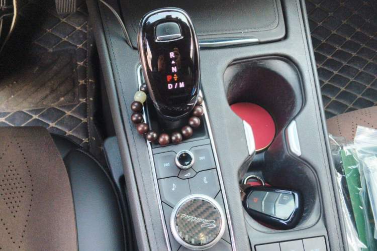 Used Cadillac XT4 2022 28T Two-Wheel Drive Fashion Edition Gear Lever