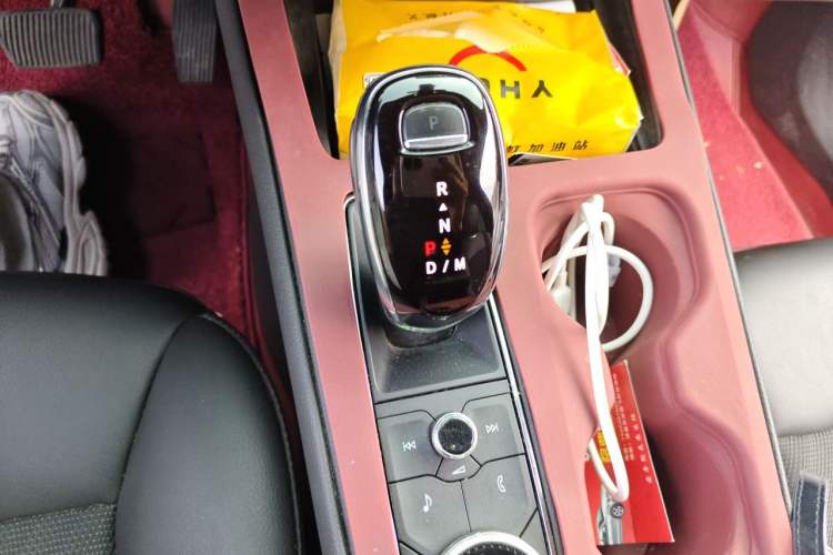 Used Cadillac XT4 2022 28T Two-Wheel Drive Fashion Edition Gear Lever
