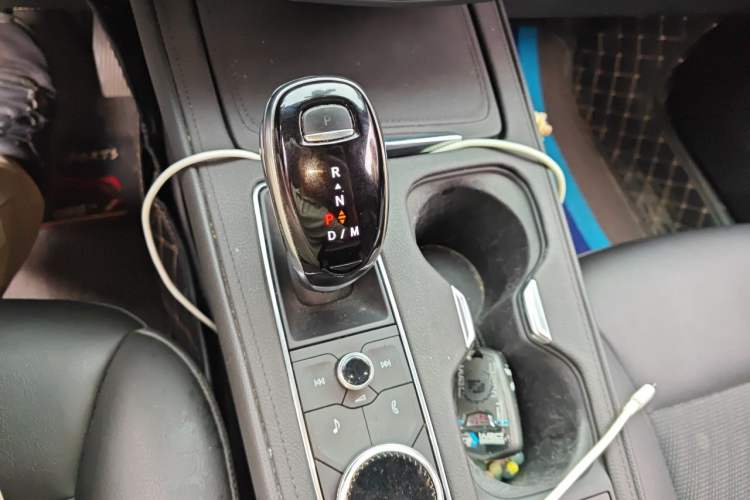 Used Cadillac XT4 2022 28T Two-Wheel Drive Fashion Edition Gear Lever