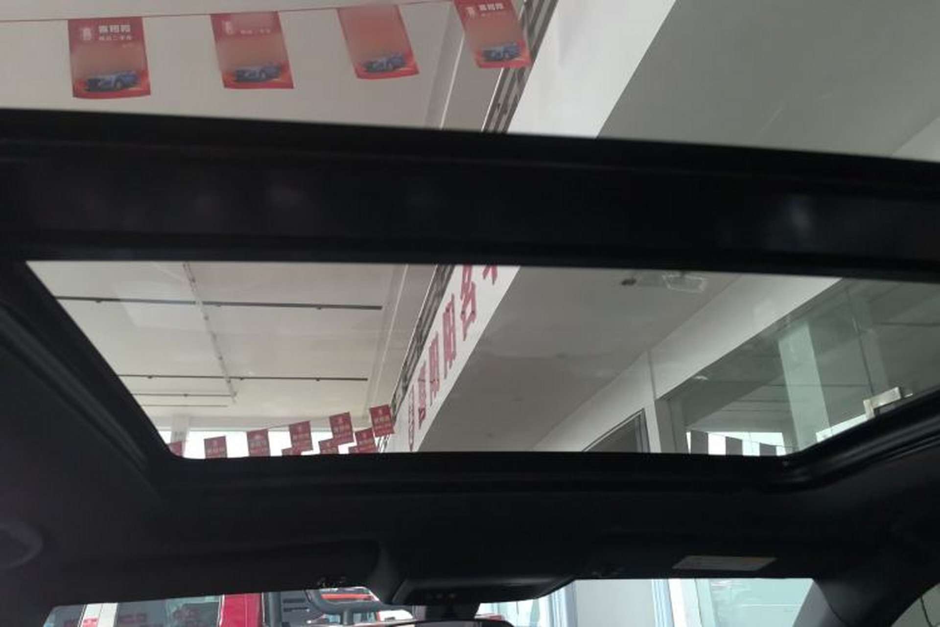 Used Cadillac XT4 2022 28T Two-Wheel Drive Fashion Edition Headliner