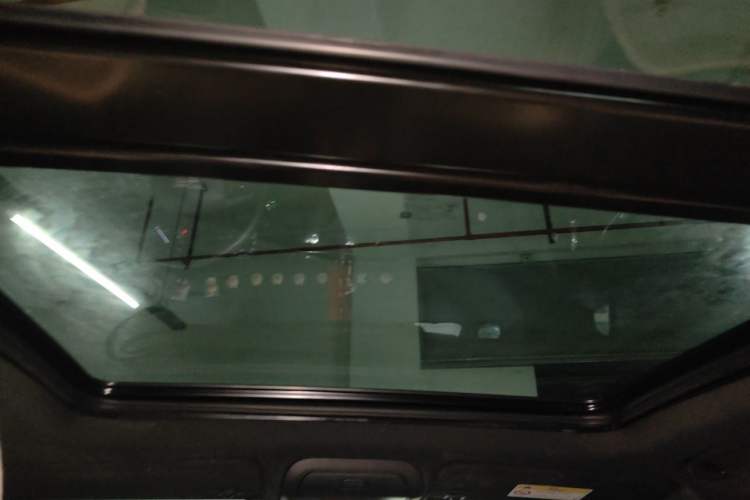 Used Cadillac XT4 2022 28T Two-Wheel Drive Fashion Edition Headliner